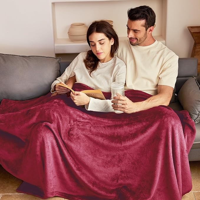 Exclusivo Mezcla Fleece Throw XL Blanket for Couch, Sofa, Super Soft and Warm Deep Red Blankets, All Season, Cozy, Plush, Lightweight, 50x70 Inches