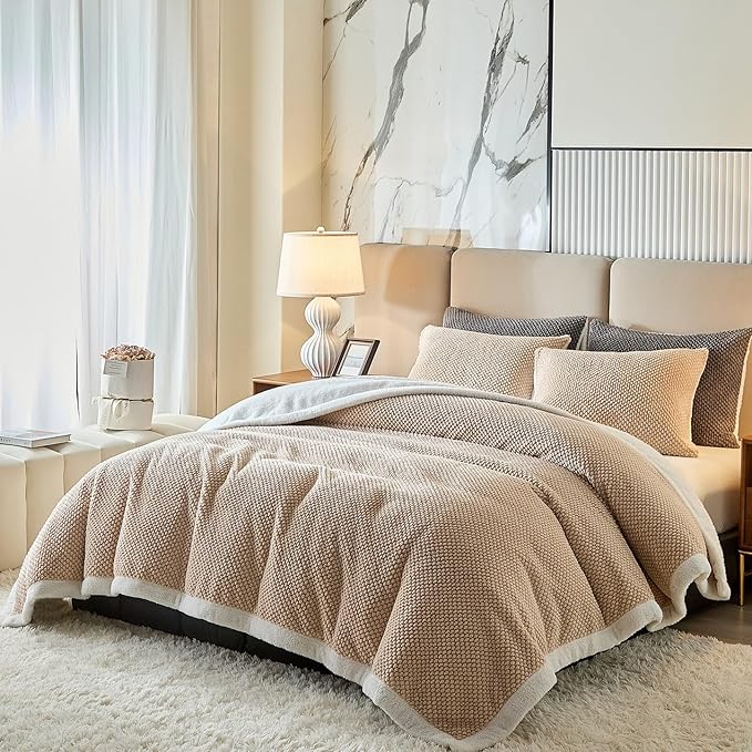 Luxury Flannel Fleece Sherpa Blankets King Size for Bed, Jacquard Boho 3-Layer Thick and Warm Blanket for Winter, Soft Cozy Fuzzy Plush Velvet Blanket with 2 Pillow Cases, Khaki, 102x88 Inches