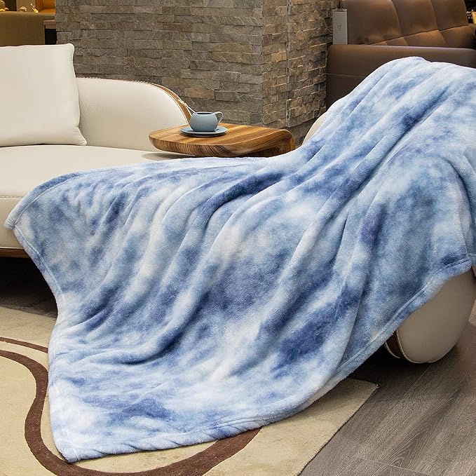 Gray Fleece Throw Blanket, GentleSoft Luxury Microfiber Plush Cover for Couch, Sofa, Bed, Cozy Warm Lightweight Comfort Blanket, Minimal Home Room Decor, Holiday, Camping, Travel Blanket Bedding