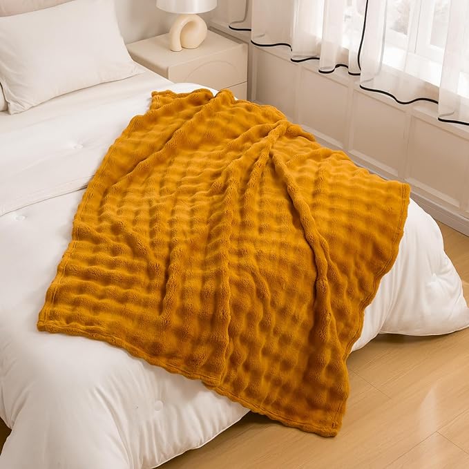 YUSOKI Luxury 3D Bubble Light Weighted Queen Blanket 4.7lb,All Ages,Home Decoration, (Gold,90 * 90inches)