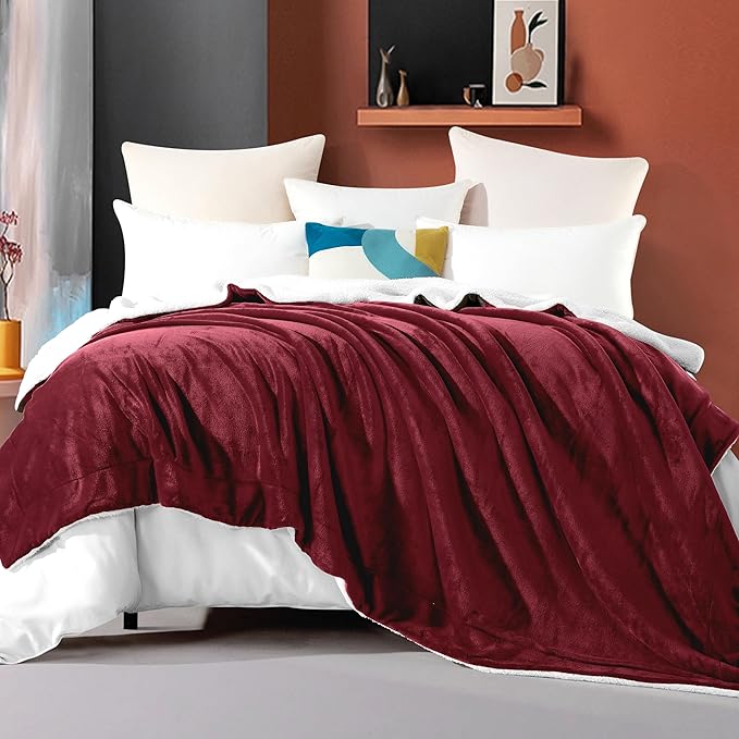 Elegant Comfort Ultra Soft Reversible Flannel Sherpa Blanket - Cozy Silky Fleece Throw for Couch, Bed - Plush Fuzzy Warm Winter Blanket for Gift, Twin XL, Burgundy