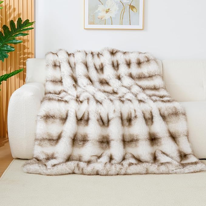 Touchat Luxury 1000GSM Faux Fur Twin Blanket, Super Thick Warm Cozy Heavy Blankets for Couch Bed Sofa, Plush Fuzzy Elegant Winter Reversible Mink Blanket for Living Room Bedroom 60x80,Taupe