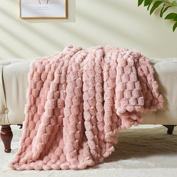 NEWCOSPLAY Super Soft Throw Blanket Pink Premium Silky Flannel Fleece 3D Clouds Stylish Jacquard Lightweight Bed Blanket All Season Use 350GSM (Pink, Throw(50"x60"))