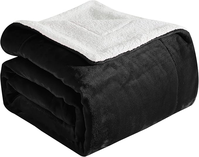 Elegant Comfort Ultra Soft Reversible Flannel Sherpa Blanket - Cozy Silky Fleece Throw for Couch, Bed - Plush Fuzzy Warm Winter Blanket for Gift, Queen, Black