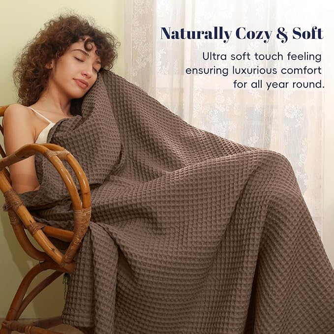PHF Ultra Soft Waffle Weave Blanket King Size（104"x 90"）- Washed Lightweight Breathable Cozy Woven Blanket for Bed - Aesthetic Decor for Couch Bedding Sofa Home Car - Chocolate