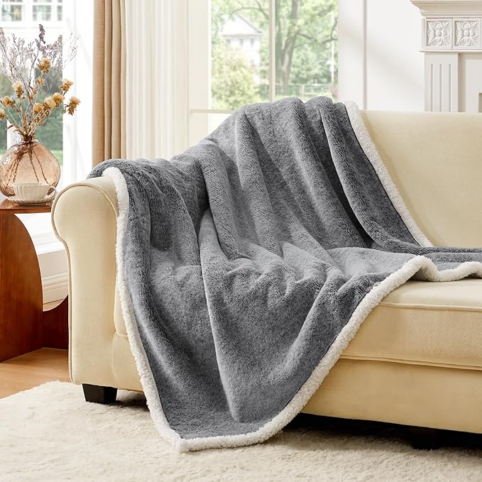 BEDELITE Sherpa Throw Blanket for Couch – Ultra Soft & Cozy Plush Blanket for Sofa, Bed & Room Decor, Thick Fluffy Throw Gifts for Women, Men, Mom, Dad, 50x60 inch, Black