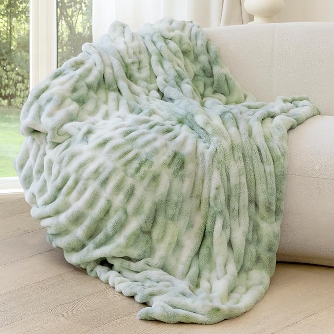 Ultra Soft Faux Rabbit Fur Throw Blanket, Cozy Fuzzy Blanket for Couch Bed, Plush Warm Decor Gifts, Luxury Thick Fluffy Blanket for Women Men,50x60 inches, Tie-Dyed Sage Green