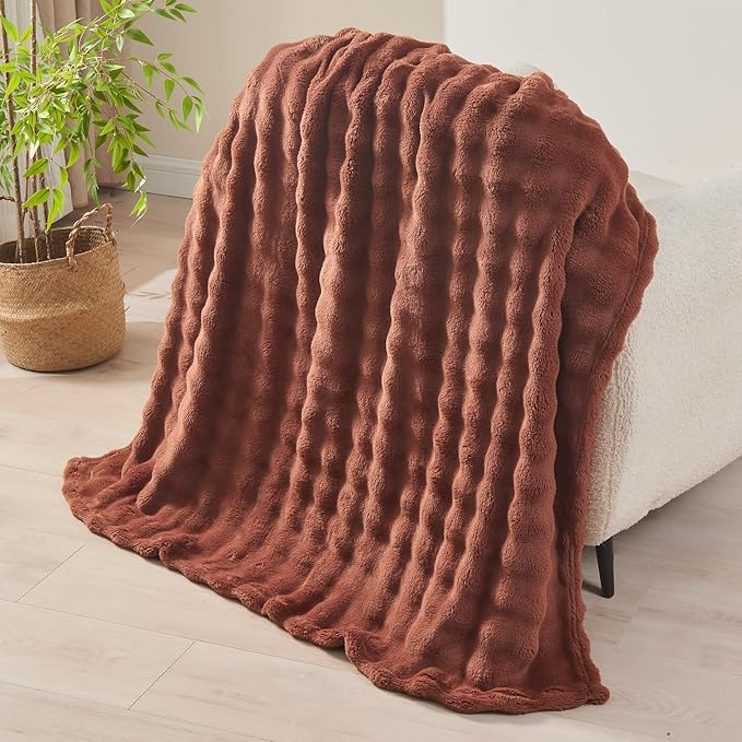 NEWCOSPLAY King Blanket for Couch Coffee Super Soft Flannel Fleece 3D Bubble Lightweight Bed Blanket All Season Use (Coffee, King(90"x110"))