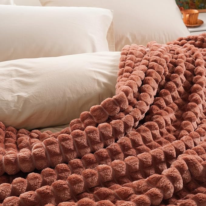 PHF Luxury Soft Fleece Blanket King Size, No Shed No Pilling, 380GSM Fluffy Cozy Throw Blankets for Bed, 108"x90",Lightweight Warm Bedding for Home Decor, Ideal Gift for Women, Burnt Umber