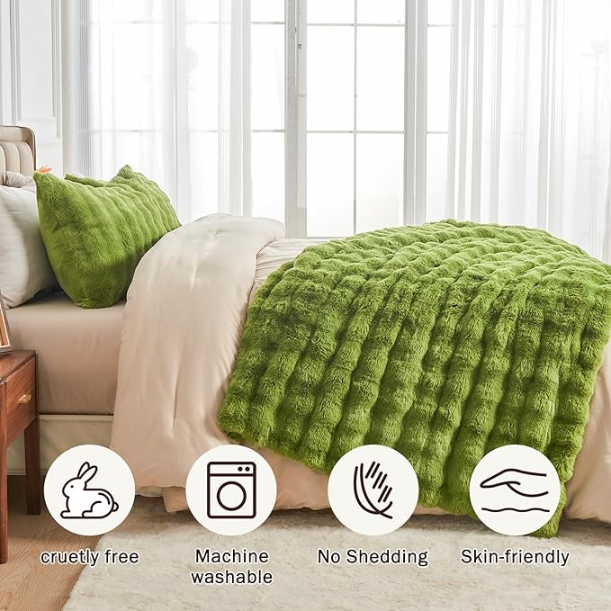 EMME Faux Fur Blanket King Size Dark Green - Big Bubble Rabbit Cozy Blanket for Couch, Thick Furry Plush Shaggy Blankets, 650GSM, 108x90 Inches