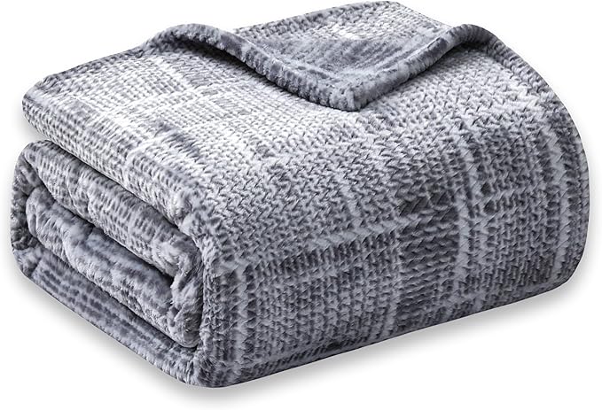 COOVA Fleece Bed Blanket King Size, Super Soft and Cozy 3D Jacquard Warm Blankets, Lightweight and Fuzzy Large Throw for Couch, Sofa, Chair, Giftable (Light Grey, 90"x102")