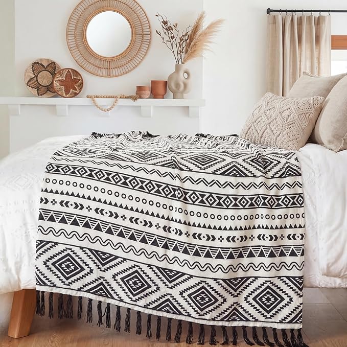 CASAAGUSTO Boho Throw Blanket - Black and White Decorative Blankets with Tassel, Printed Flannel Bohemian Blanket for Chair, Bed, Sofa, Couch(50 * 60, Black and White)