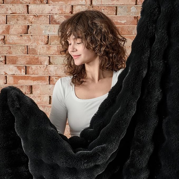 Lotus Karen Faux Fur Blanket Black - Big Bubble Rabbit Fluff King Throw for The Bed Large Fluffy Fuzzy Cozy Thick Furry Plush Shaggy Blankets 108x90 Inches