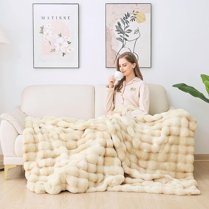 Light Tie-dye Yellow Faux Fur Rabbit Thick Throw Blanket for Couch Living Room 50x60 Fluffy Bed Furry Comforter Soft Blanket Best Housewarming Home Gifts 860 GSM