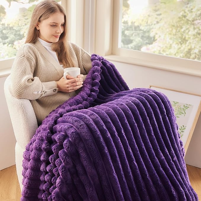NEWCOSPLAY Super Soft Throw Blanket Purple Premium Silky Flannel Fleece 3D Ribbed Jacquard Lightweight Bed Blanket All Season Use (Purple Ribbed, Throw(50"x60"))