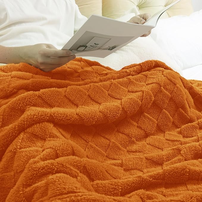 Exclusivo Mezcla Fleece Throw Blanket for Couch,Super Soft and Warm Lightweight Checkered Pattern Blanket for All Seasons, 50x60 Inches, Burnt Orange