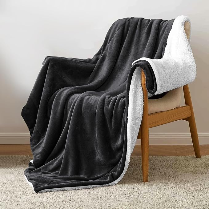 MOONLIGHT20015 Sherpa Fleece Twin Blanket - (Black, 60X80 Inches) Warm and Fluffy Blankets for Winter - Reversible Thick and Cozy Twin Size Blankets for Bed, Camping and Travel