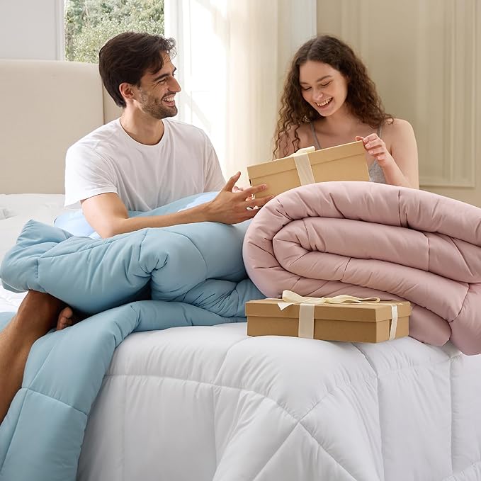 Bedsure Comforter Duvet Insert - Quilted Comforters Oversize Queen Size, All Season Duvet, GentleSoft Down Alternative Bedding, with 8 Tabs, Gifts for Women/Men, Black, Oversize Queen 98 x 98 Inches