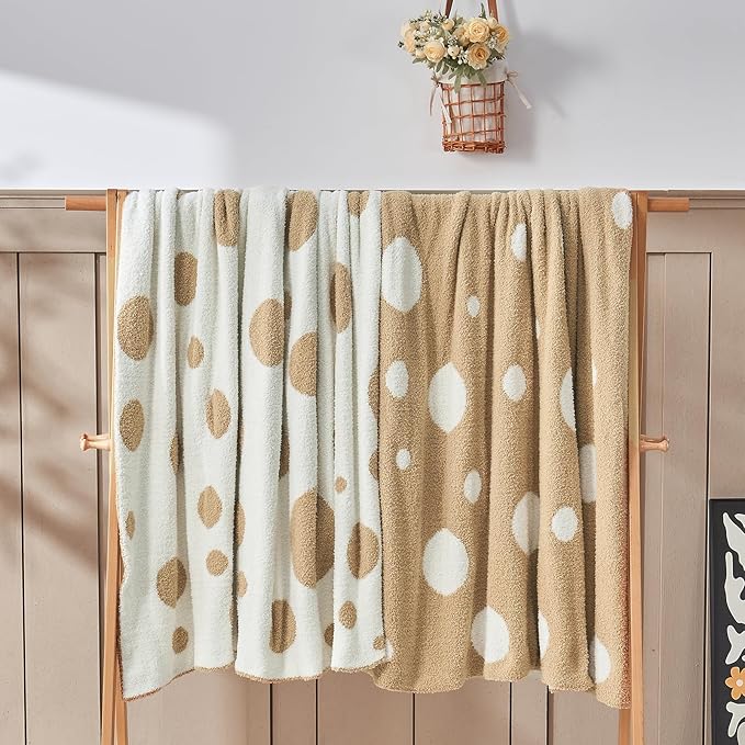 CozeCube Super Soft Fullfy Microfiber Reversible Knitted Blankets, Warm Cozy Fuzzy Plush Throw, Beige and White Polka Dot Throw Blanket for Couch Bed Sofa, 60" x 80"