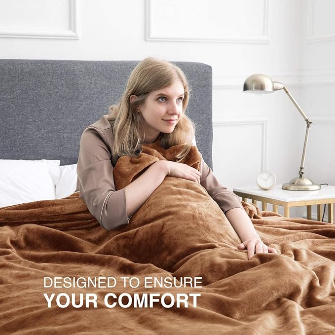 MOONLIGHT20015 Fleece Blanket Queen Size - Super Soft Fuzzy Camel Throw Blanket for Couch and Sofa - Lightweight Luxury 400 GSM Microfiber Fluffy Bed Blankets and Throws, 90 x 90 Inches (Queen)