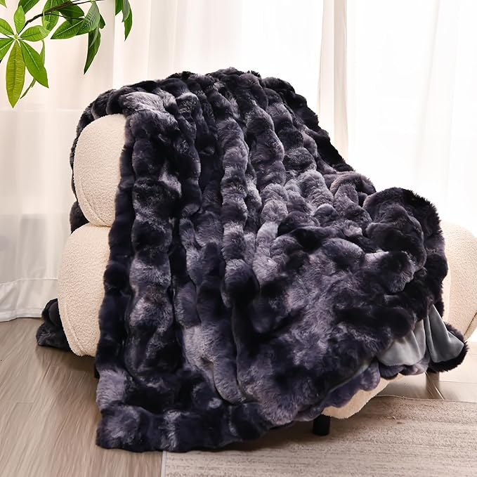 H&D Faux Fur Throw Blanket for Couch,Fluffy Cozy Soft Plush Luxury Thick Fuzzy Fleece Blanket for Couch Bed Sofa Bedroom Living Room,Comfy Bubble Blanket
