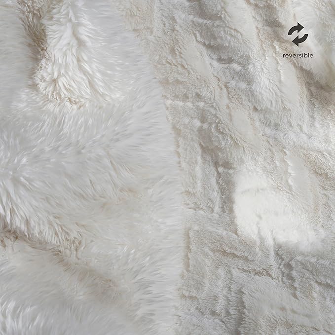 Mon Chateau 60" x 70" Crest Faux Fur Throw, Plush Luxury Blanket for Couch, Sofa, or Bed, Soft Reversible Throw Blanket for Sleeping, Home & Room Decor, Ivory Jacquard