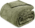 Exclusivo Mezcla Fleece King Size Blanket for Bed, 90x104 Inches Soft Cozy Jacquard Flannel Blankets, Lightweight Fuzzy Plush Warm for Women, Olive Green