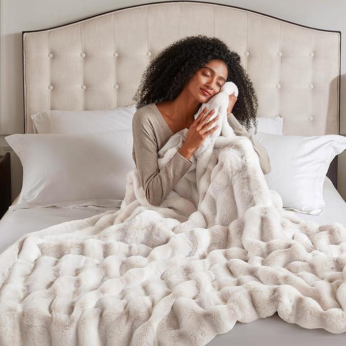Hyde Lane Ultra Soft Plush Throw Blanket, Fuzzy Faux Rabbit Fur Throws, Luxury Cozy Fluffy Blankets for Sofa, Couch, Living Room Decor, Unique Gifts for Women, Frost Fox, 60"x80"