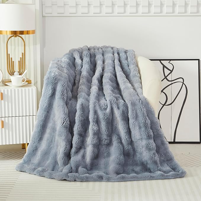 Faux Fur Throw Blanket for Couch Cozy Fuzzy Soft Plush Thick Fluffy Fleece Bubble Blanket for Sofa Bedroom Living Room, 63x79 Inches Light Grey