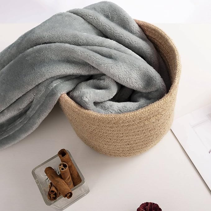 NANPIPER Baby Blankets, Super Soft Fleece Fuzzy Blanket for Toddler, Luxury Cozy Lightweight Microfiber Plush Blanket-Throw Size 30"x40",Grey
