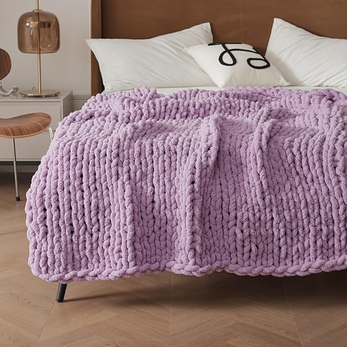 WESHIONGOO Chunky Knit Blanket Throw 51"×63" Knitted Throw Blankets for Couch Bed Fluffy Soft Blanket with Jumbo Chenille Yarn Thick 100% Handmade(Lilac)