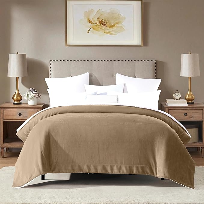 Mocassi Premium Ultra-Soft Flannel Fleece Sherpa Throw Blanket - Warm Cozy Reversible Plush Micromink Blanket for Couch, Bed and Sofa - Fluffy, Christmas Winter Bedding Gift, Queen, Taupe