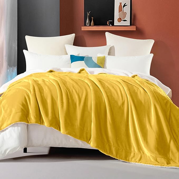 Elegant Comfort Ultra Soft Reversible Flannel Sherpa Blanket - Cozy Silky Fleece Throw for Couch, Bed - Plush Fuzzy Warm Winter Blanket for Gift, Full, Yellow