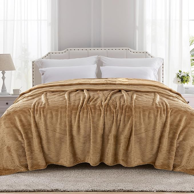 TOONOW Fleece Bed Blanket King Size 90x108 inches, Super Soft Fluffy Fuzzy Plush Blanket Geometric Pattern Cozy Microfiber Flannel Blankets for Couch, Bed, Sofa, Camel