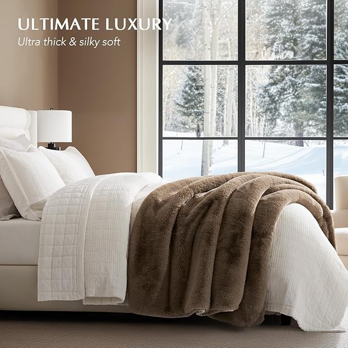 EVERGRACEHOME Luxury Soft Faux Chinchilla Fur Throw Blanket for Couch, Warm Thick Heavy Winter Throw Blanket 1220GSM for Bed, Fluffy Cozy Mink Blanket with Reversible Velvet, Tawny Mink, 50"x60"