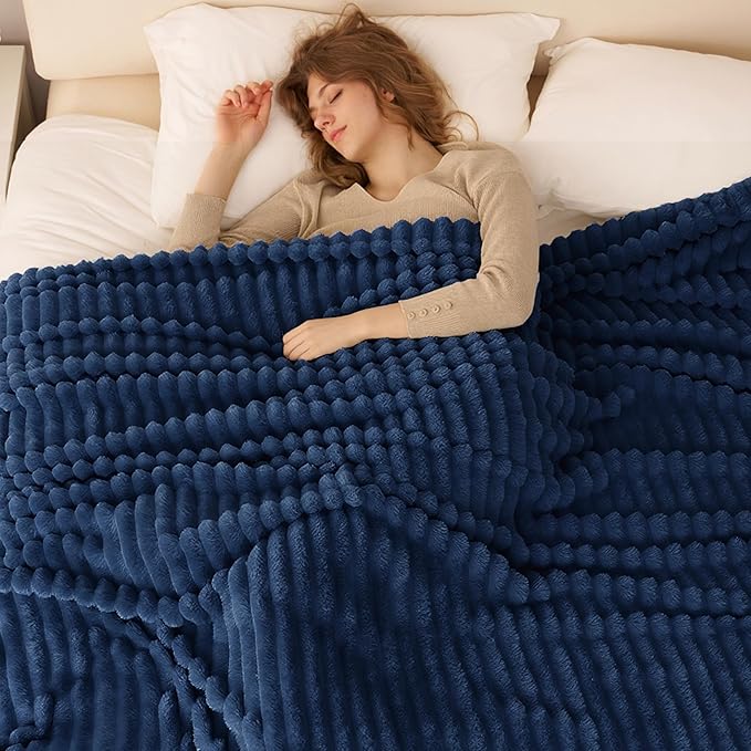 Joiedomi Queen Size Blanket for Bed, Soft & Warm Blue Fleece Blankets Gifts for Women Men Mom, Cozy Cute Soft Throw 90x90 Inches