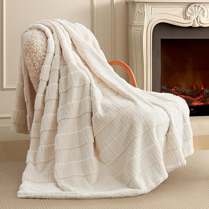 Amélie Home Luxury Striped Faux Fur Throw Blanket for Bed Queen Size, Soft Cozy Fuzzy Fluffy Plush Gift Blankets for Women, 88"x90", Ivory