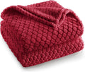 Exclusivo Mezcla Fleece Throw Blanket for Couch and Bed, Extra Soft Warm Decorative Fuzzy Throws for Women, Lightweight Cozy Blankets Size 50x60 Inches, Deep Red