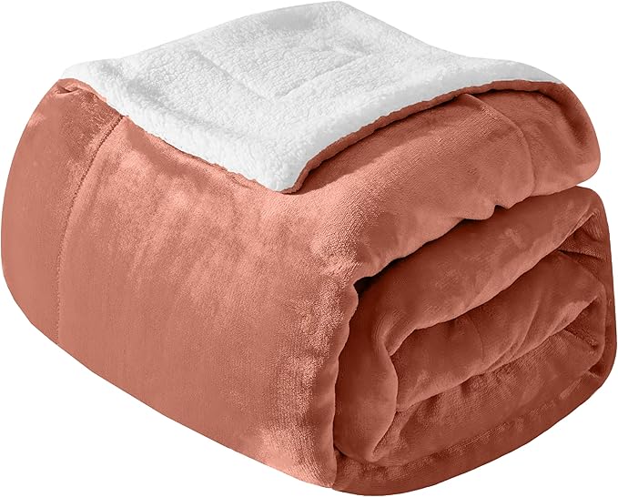 Mocassi Premium Ultra-Soft Velvet Touch Flannel Fleece Sherpa Throw - Warm Cozy Reversible Plush Micromink Throw Blanket for Couch, Bed and Sofa - Fluffy, Christmas Winter Bedding Gift, Coral