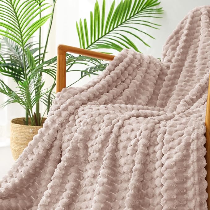 Exclusivo Mezcla Fleece California King Blanket for Bed, Oversized Fuzzy Camel Bed Blankets, Soft Cozy Plush Sofa Throws for All Seasons, 120x120 Inches