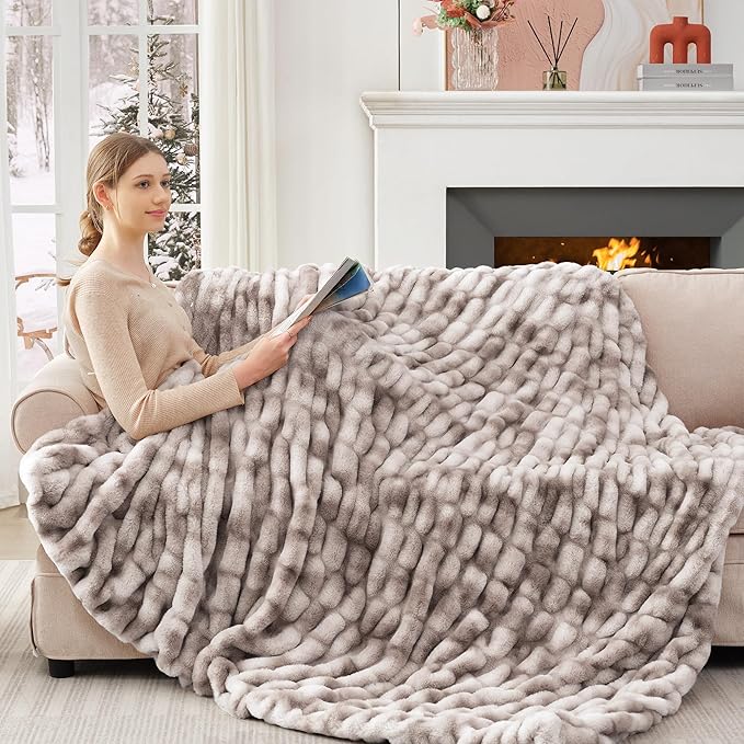 Touchat Ruched Faux Rabbit Fur Blanket, 700 GSM Luxury Dual-Sided Soft Cozy Blanket, Fuzzy Fluffy Plush Throw for Bed, Couch and Sofa - 60"x80", Tie-dye Coffee