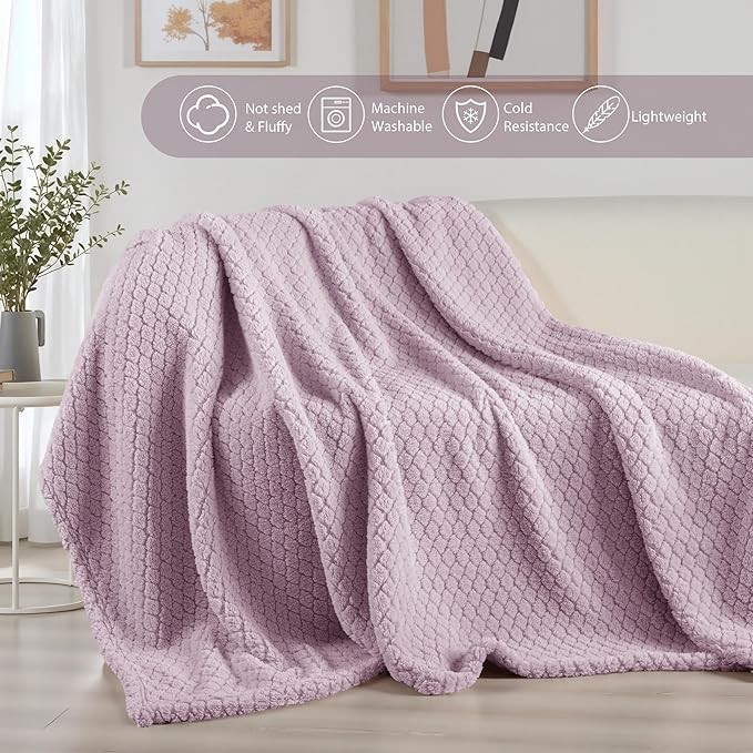Exclusivo Mezcla King Size Fleece Blanket for Bed, Extra Soft Warm Decorative Fuzzy Blanket for Women, Lightweight Cozy Bedding Blankets, 90x104 Inches, Lilac Purple