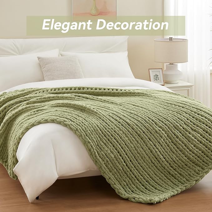 Chunky Knit Throw Blanket, 50''*60'' Knitted Throw Chenille Yarn for Bed Couch, Handmade Light Green Crochet Big Thick Blanket, Machine Washable Cute Comfy Blanket for Home Decor