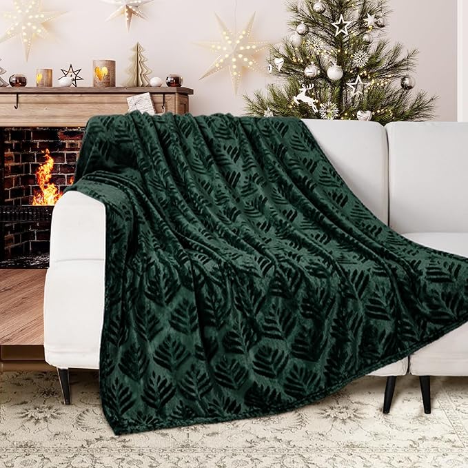 Exclusivo Mezcla King Size Fleece Blanket for Bed, Super Soft and Cozy Blankets All Season Use, Leaves Pattern, Plush Fuzzy Lightweight, Forest Green, 90x104 Inch