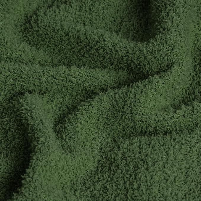 JOOJA Dark Green Blanket Warm Queen Size Fuzzy Knitted Oversized Luxury Bed Blankets, Soft Throw for Bed, Lightweight Plush for Cozy Nights (Dark Green, 90x90)