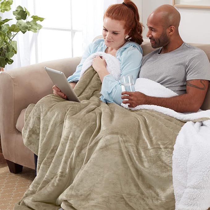 Genteele Sherpa Throw Blanket Super Soft Reversible Ultra Luxurious Plush Blanket, 60 x 80 inches, Taupe/White