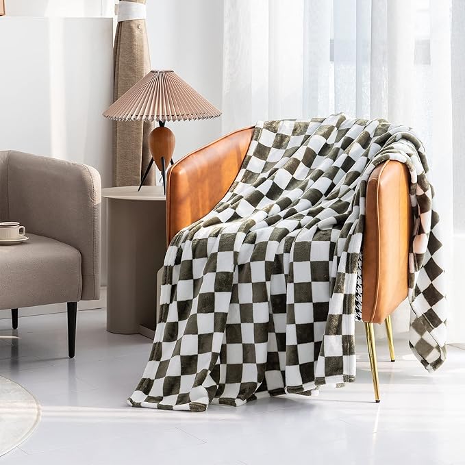 LOMAO Throw Blankets Flannel Blanket with Checkerboard Grid Pattern Soft Throw Blanket for Couch, Bed, Sofa Luxurious Warm and Cozy for All Seasons (Dark Olive, 40"x60")