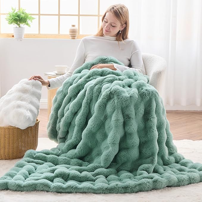 NEWCOSPLAY Faux Fur Throw Blanket Sage Green Luxury Fluffy Thick Warm Bubble Blanket for Couch Sofa Bed 1000GSM (New Sage Green Bubble Thick, Throw(50"x60"))