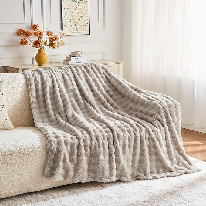 NEWCOSPLAY Throw Blanket for Couch Linen Super Soft Flannel Fleece 3D Bubble Lightweight Bed Blanket All Season Use (Linen, Throw(50"x60"))