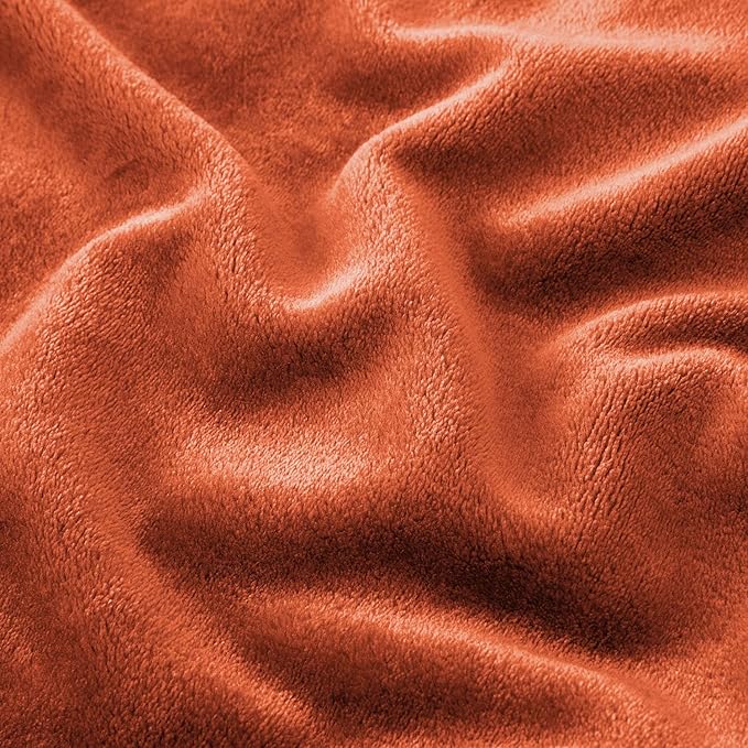 MOONLIGHT20015 Silk Touch Warm Fleece Throw Blankets - 400 GSM Throws for Sofa Fluffy Blanket Bed Throw for Bedroom, Couch, Travel (Rust, King 108" x 90")